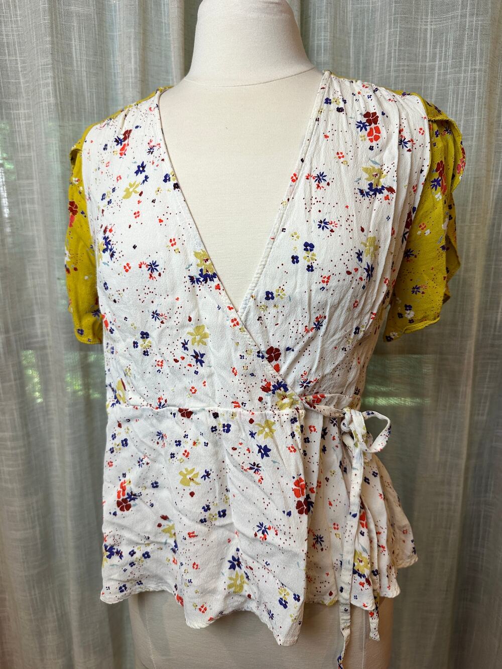 Meadow Rue Anthropologie Floral Wrap Blouse Cream Yellow Peplum Top